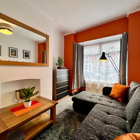 Oxford House - Great For Contractors Or Family Holidays 克利索普斯 外观 照片