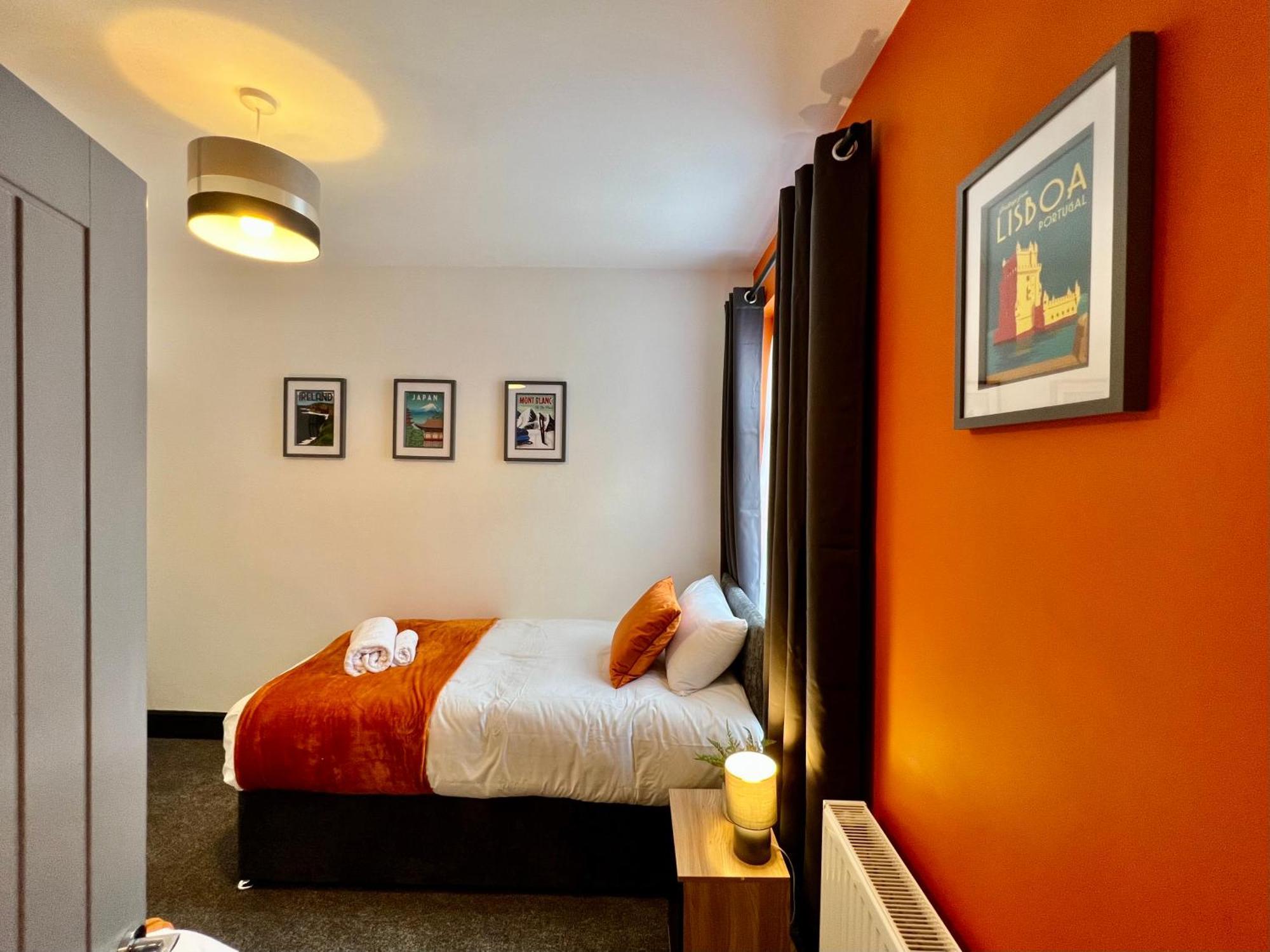 Oxford House - Great For Contractors Or Family Holidays 克利索普斯 外观 照片