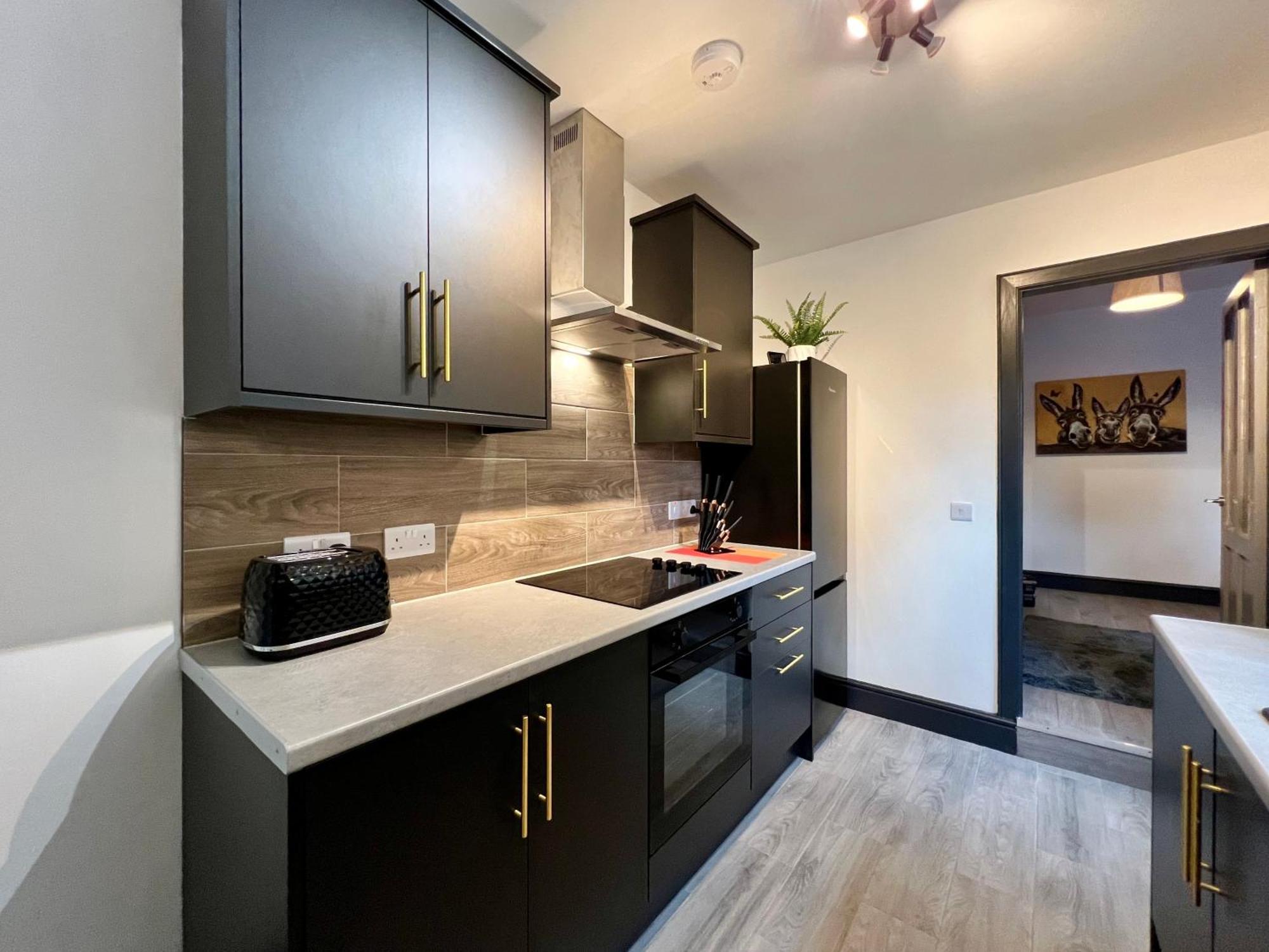 Oxford House - Great For Contractors Or Family Holidays 克利索普斯 外观 照片