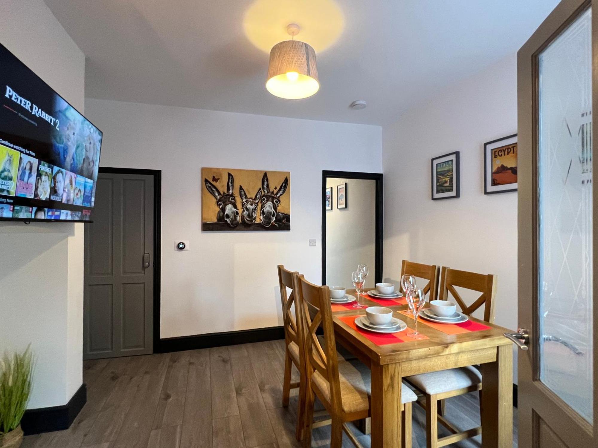 Oxford House - Great For Contractors Or Family Holidays 克利索普斯 外观 照片